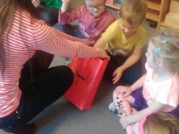 Akademia Emocji - Człowiek zdziwiony_3